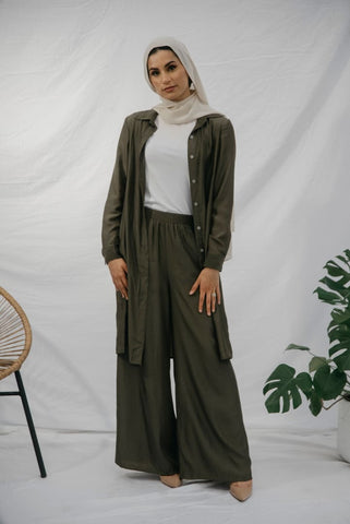 files/olive-green-set-button-up-top-crinkled-hijabs-hijab-hijab-fashion-hijab-in-islam-hijab-online-clothing-afflatus-hijab-438.jpg
