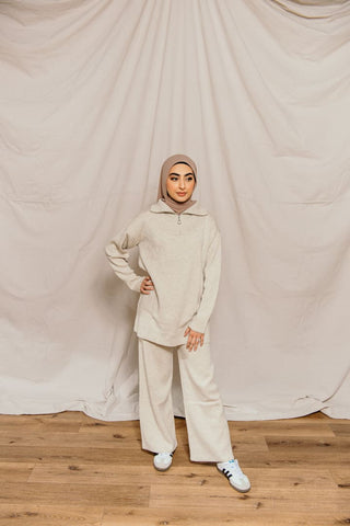 files/linda-hoang-stone-flared-pants-afflatus-hijab-596.jpg