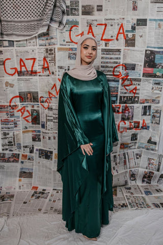files/plestia-alaqad-emerald-green-satin-kaftan-dress-abaya-afflatus-hijab-hijab-fashion-in-islam-dresses-afflatus-hijab-743.jpg