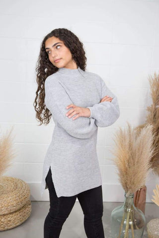 products/dounia-mouallem-long-sleeve-grey-knit-sweater-afflatus-hijab-casual-clothing-fashion-264.jpg