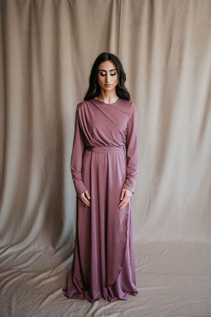 Afflatus Hijab - Long Sleeve Purple Ruched Maxi Dress with Shoulder Train Afflatus Hijab - Long Sleeve Purple Ruched Maxi Dress with Shoulder Train