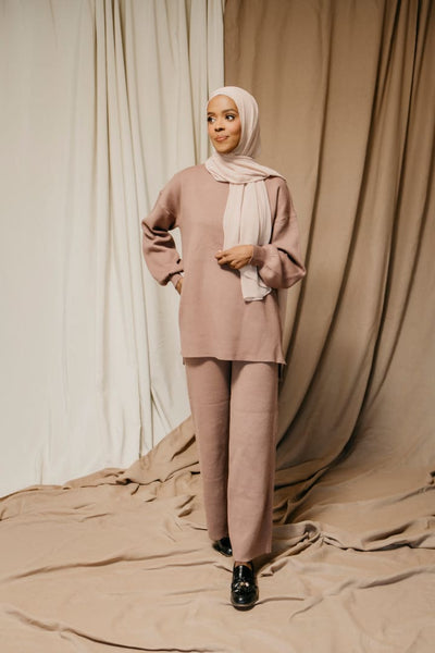 Saharla Aden- Mauve 2 Piece Set *TOP* - Afflatus Hijab - hijab, hijab fashion, hijab in islam, Hijab online, hijab scarf